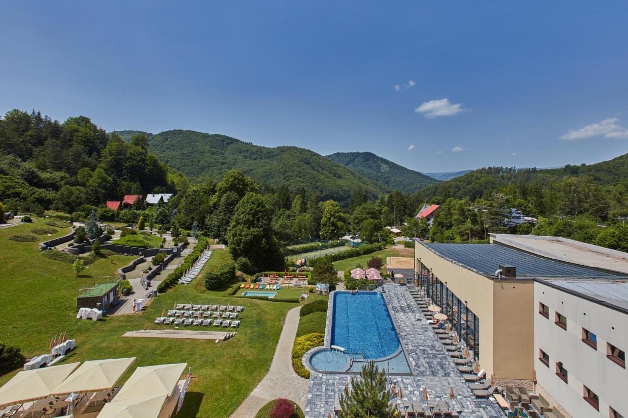 Hotel Sitno Forest Resort Vyhne Exterior photo